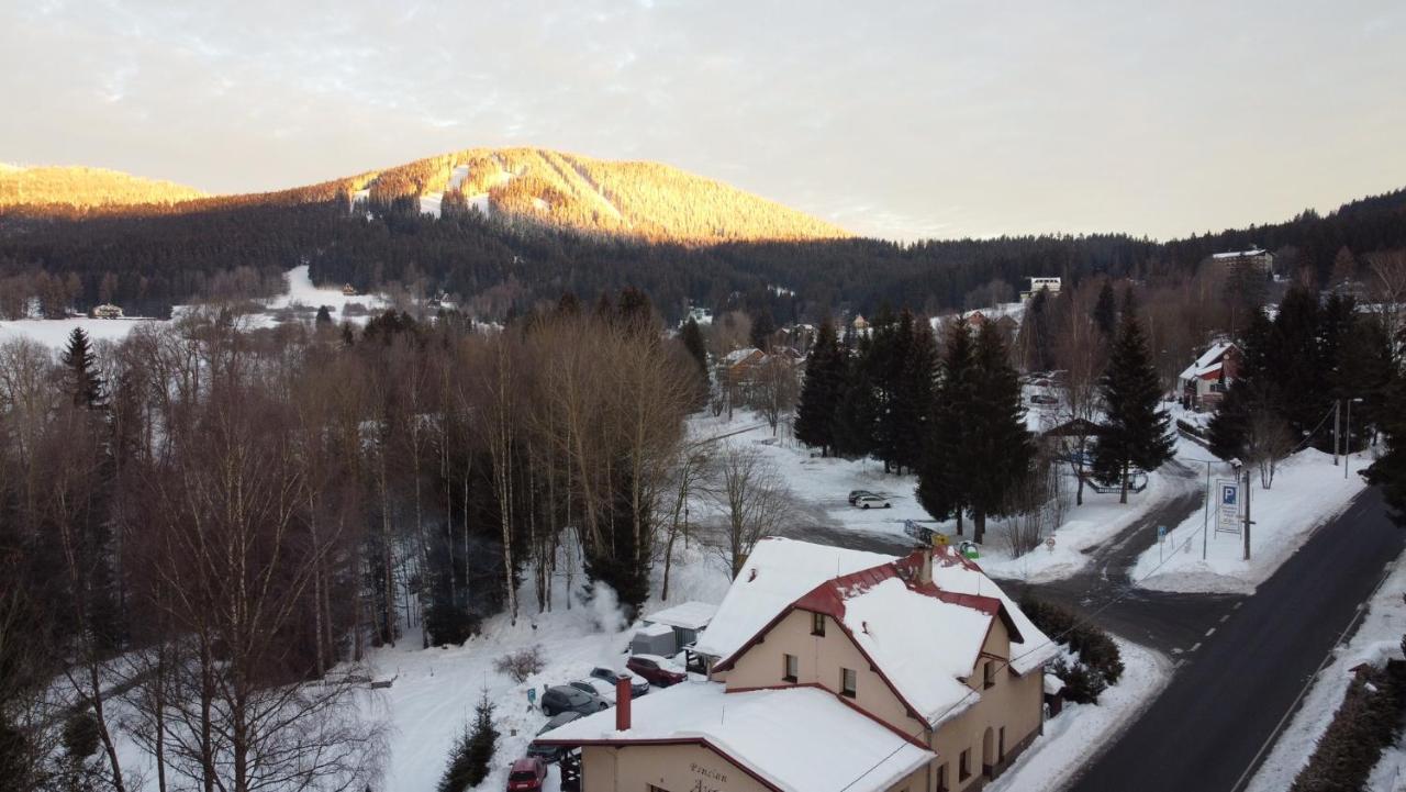 Pension Aura Špičák Zelezna Ruda Bagian luar foto